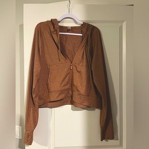 ❌SOLD❌Super Soft Crop Hoodie - Size XXL